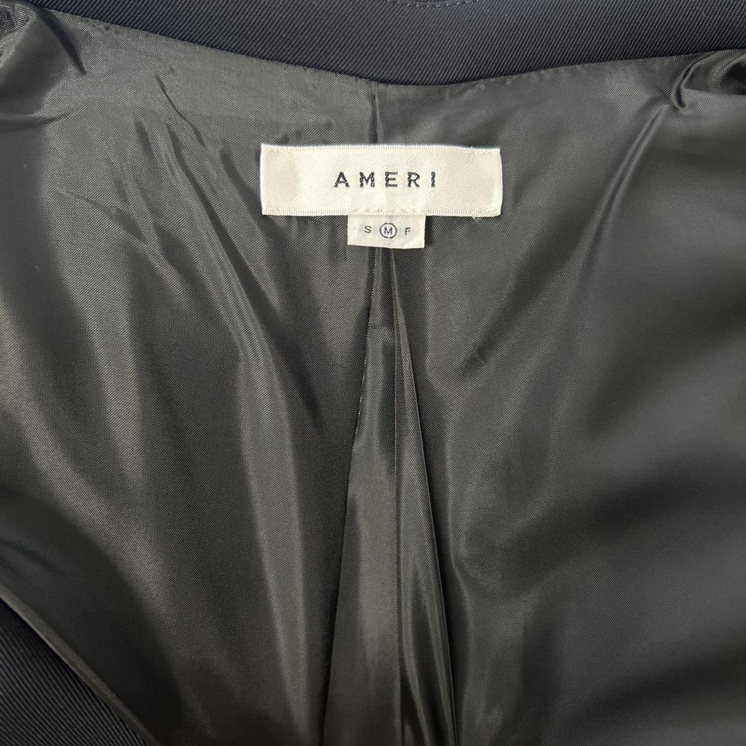 【21時まで値下げ中】✨新品未使用品✨Ameri ジャケット ネイビー
