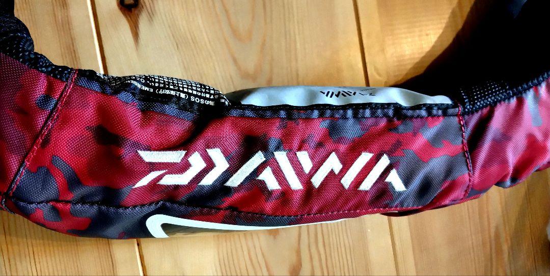 【値下げ】DAIWAライフジャケット　DF-2207 赤 DAIWA（釣り） ダイワ(daiwa) DF-2207 ウォッシャブルライフ