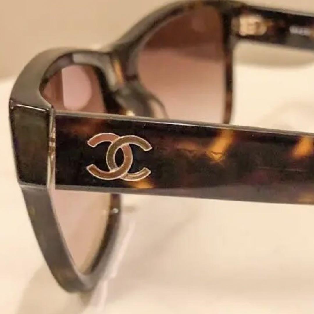 シャネル CHANEL サングラス＋ケース付き