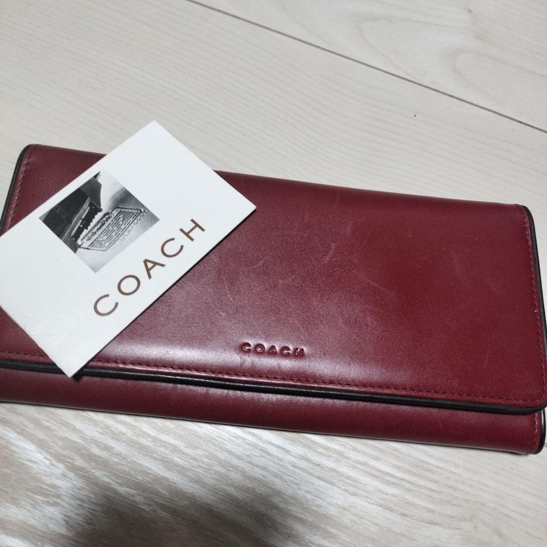 COACH バーガンディ 三つ折り財布 COACH バーガンディ 三つ折り財布 - メルカリ