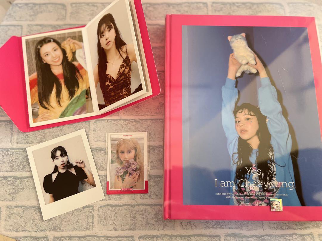 Amazon.co.jp: TWICE CHAE YOUNG [YES, I AM CHAEYOUNG] PHOTO