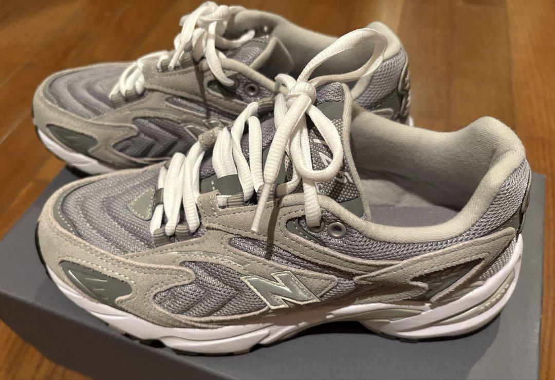 国内発！送料無料★ニューバランス 人気のML725 グレー New Balance ニューバランス スニーカー ML725 GRAY ML725UB