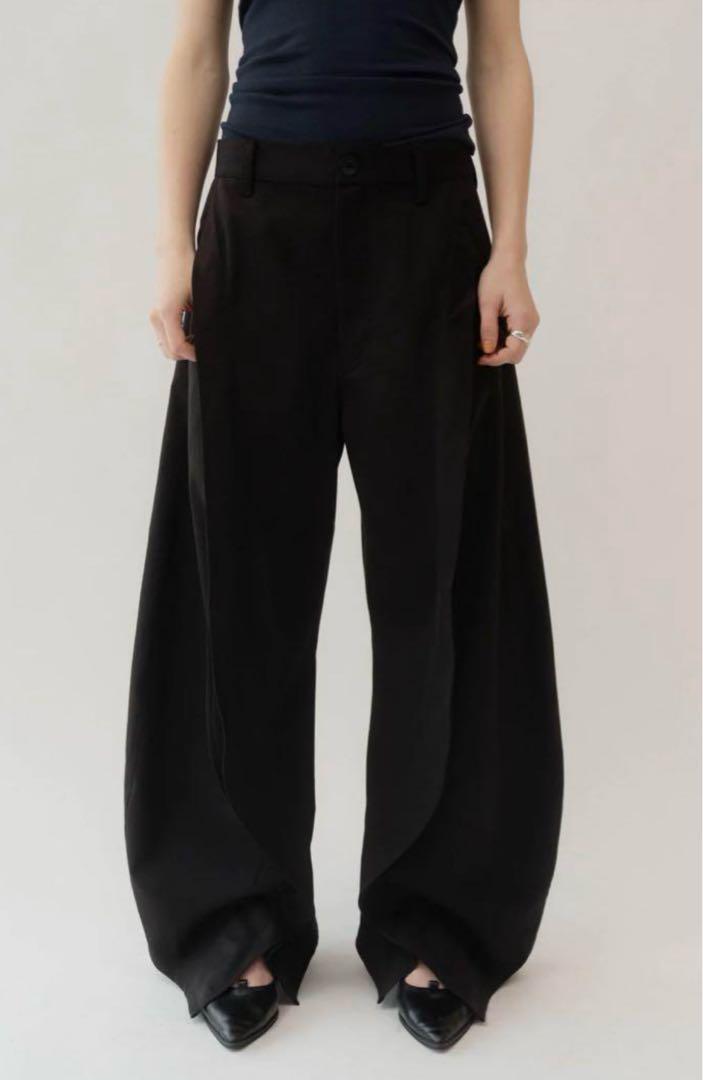完売品 新品未使用【Knuth Marf】slit deformed pants オンライン完売品】Knuth Marf slit deformed pants - メルカリ