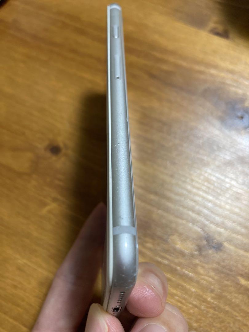 iPhone8 256GB シルバー