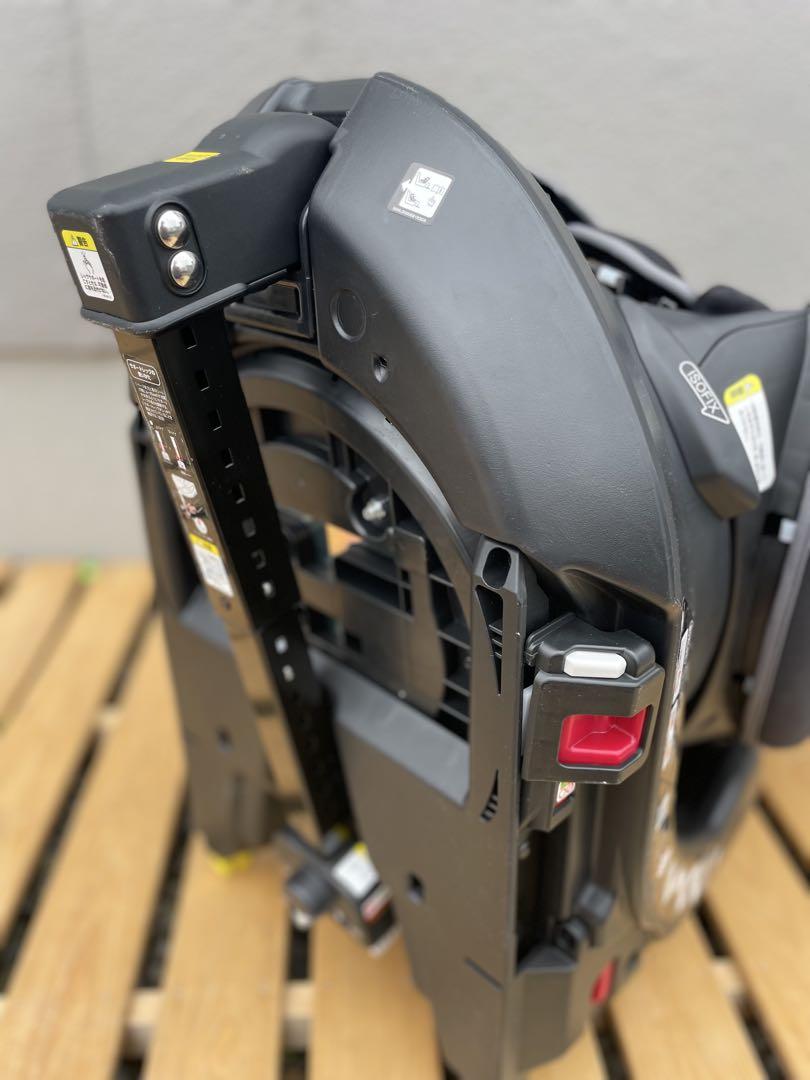 美品 アップリカ フラディアグロウ ISOFIX 360° セーフティーAB