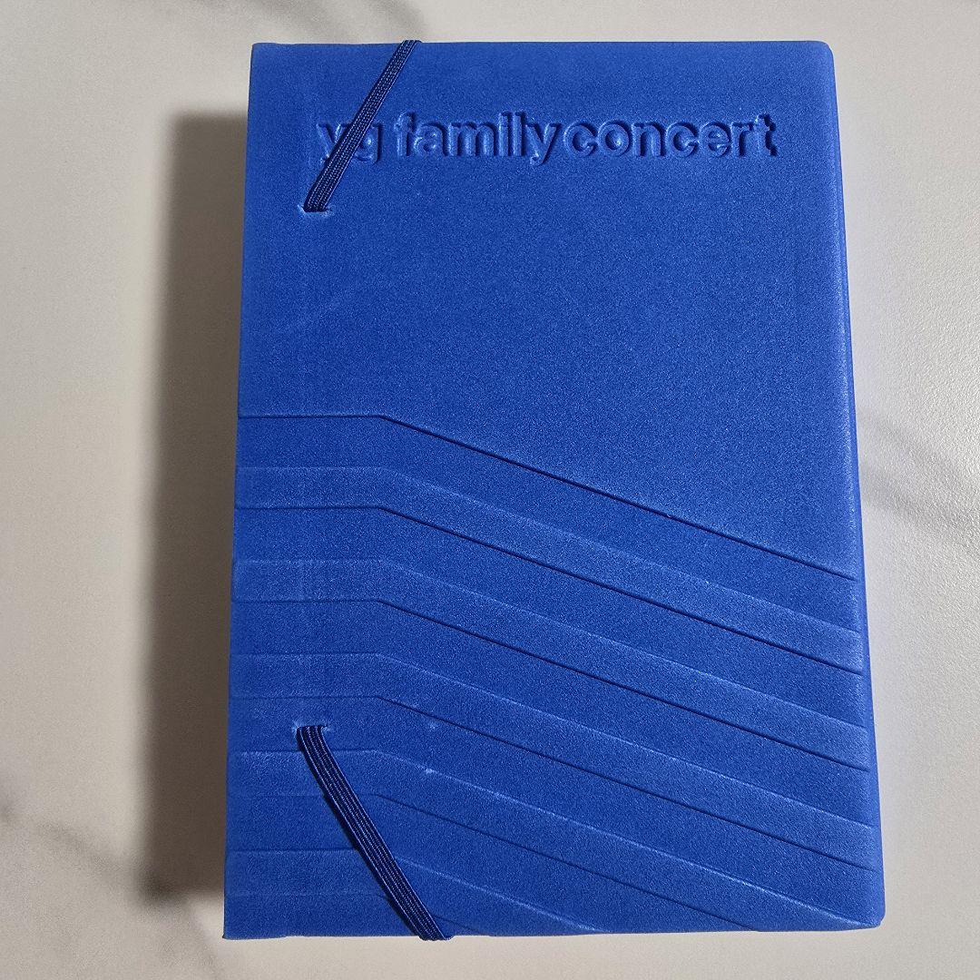 YG FAMILY CONCERT フォトブック　+-