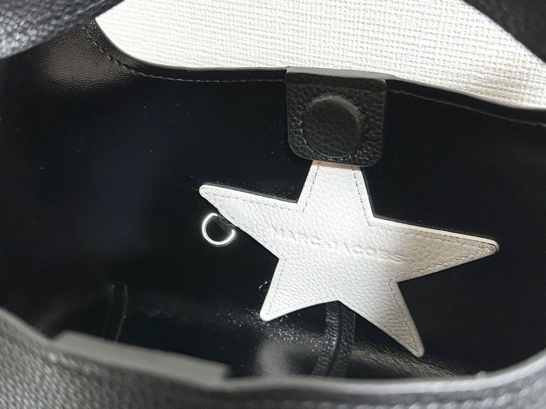 新品★マークジェイコブス ザ パッチワーク レザー ミニ サックバッグ スター 新品★マークジェイコブス ザ パッチワーク レザー ミニ サックバッグ スター