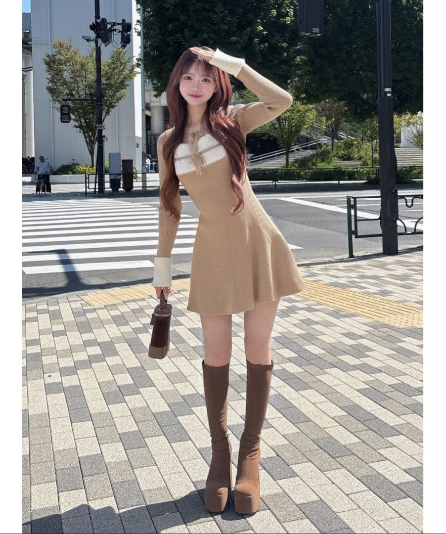 Darich リボンファーフ ニット ミニワンピースベージュ SIZE Darich DECORATOM_COM_BR