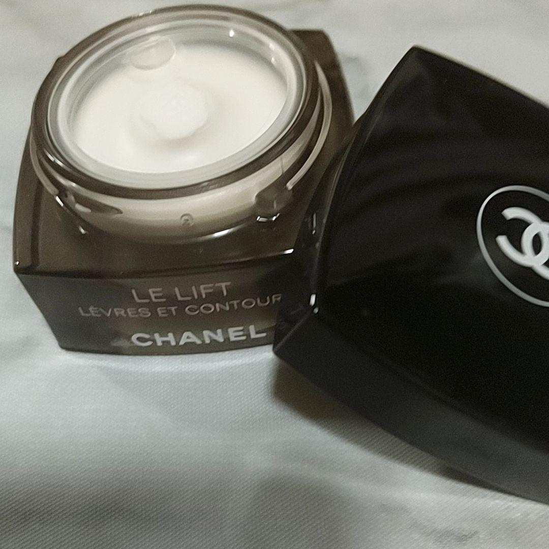 ル リフト クレーム レーヴル ハリ・弾力ケア リップトリートメント（美容液/オイル/クリーム）｜CHANEL（シャネル）のファッション通販 -  ZOZOTOWN