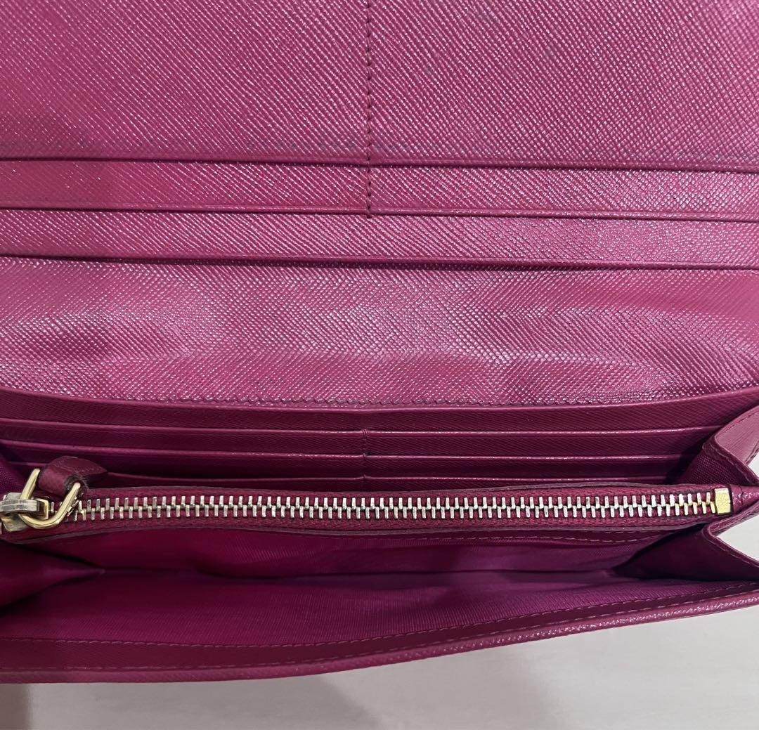PRADA 長財布　平日翌日発送
