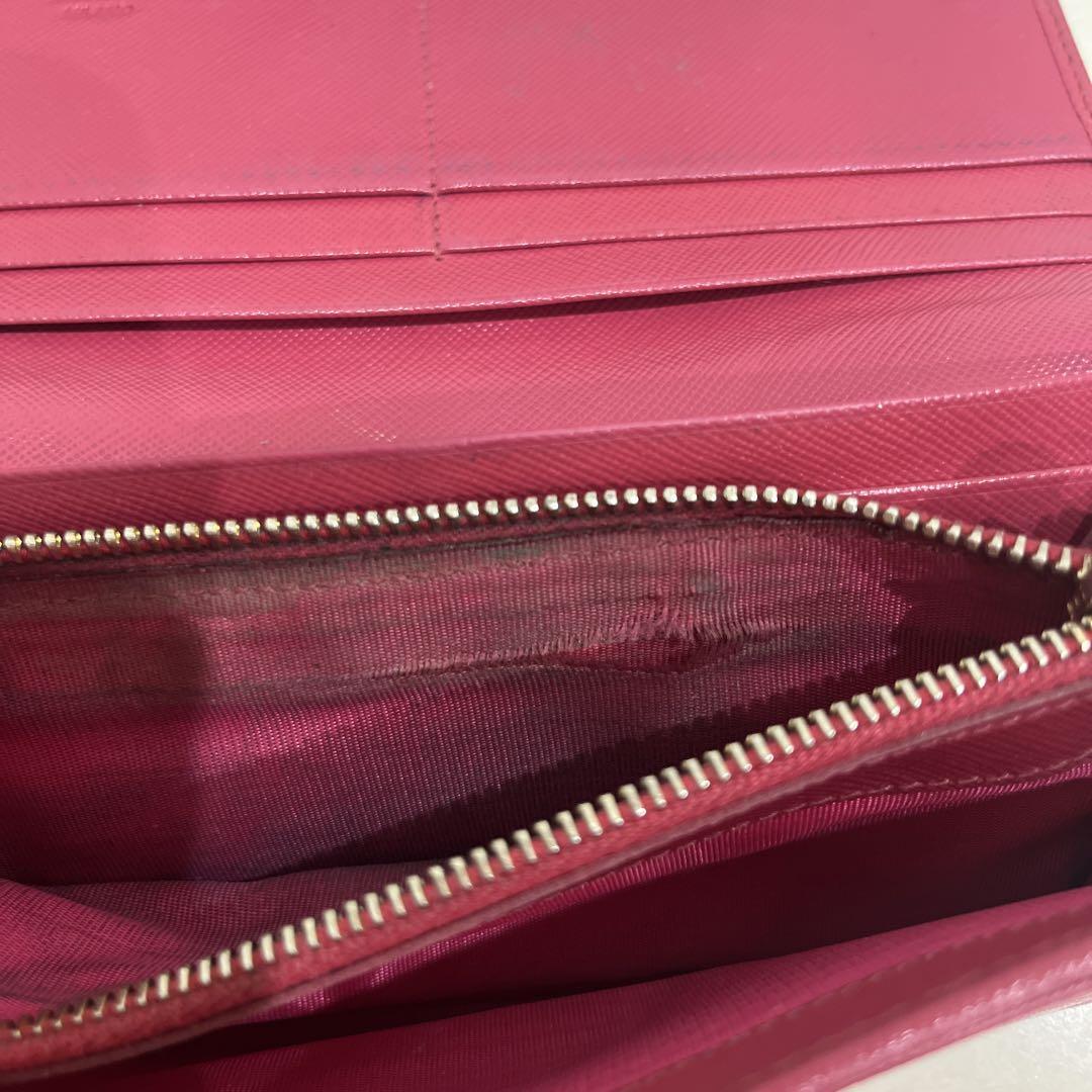 PRADA 長財布　平日翌日発送