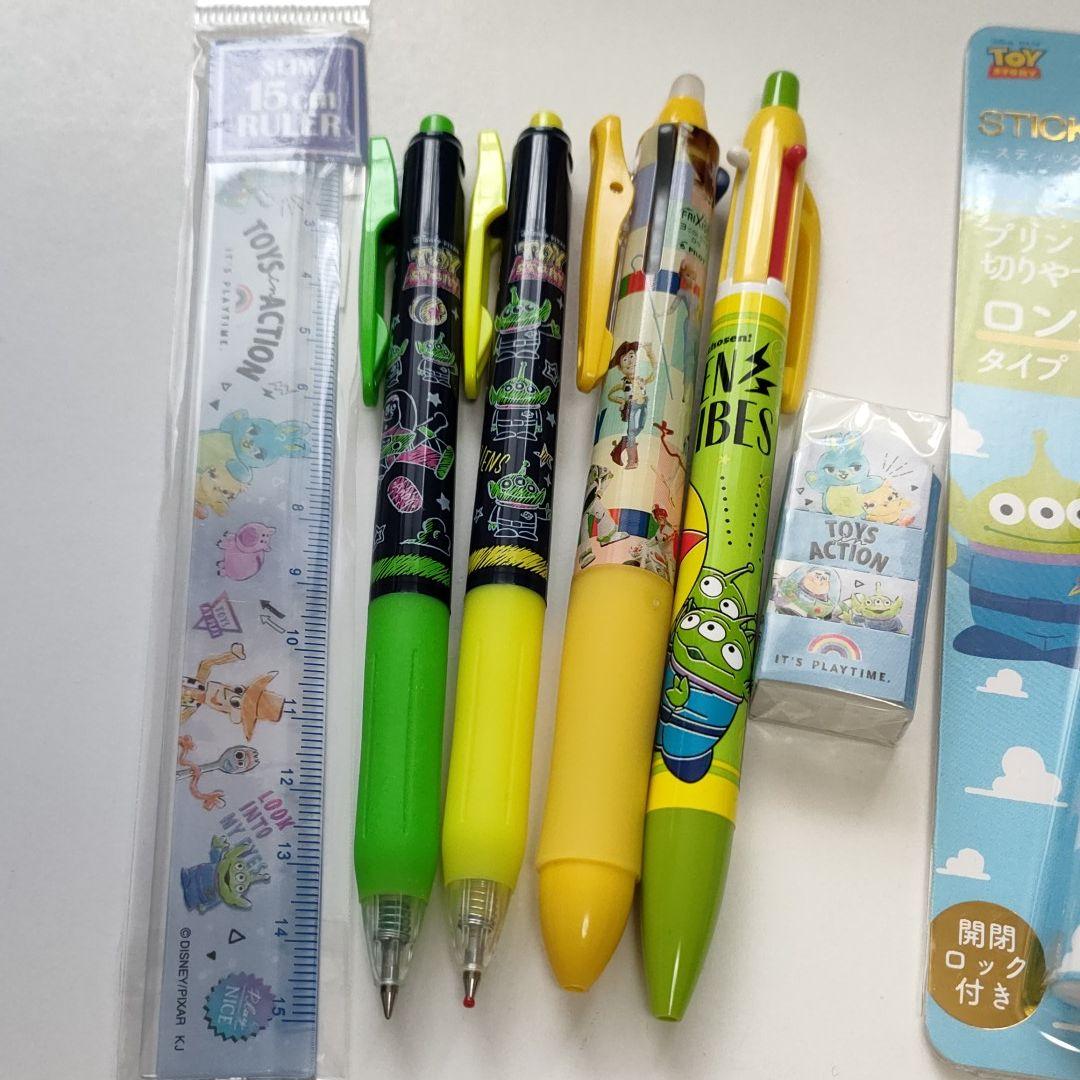 ディズニー トイ ストーリー 文房具 フリクションボールペン3色 シャーペン メルカリ