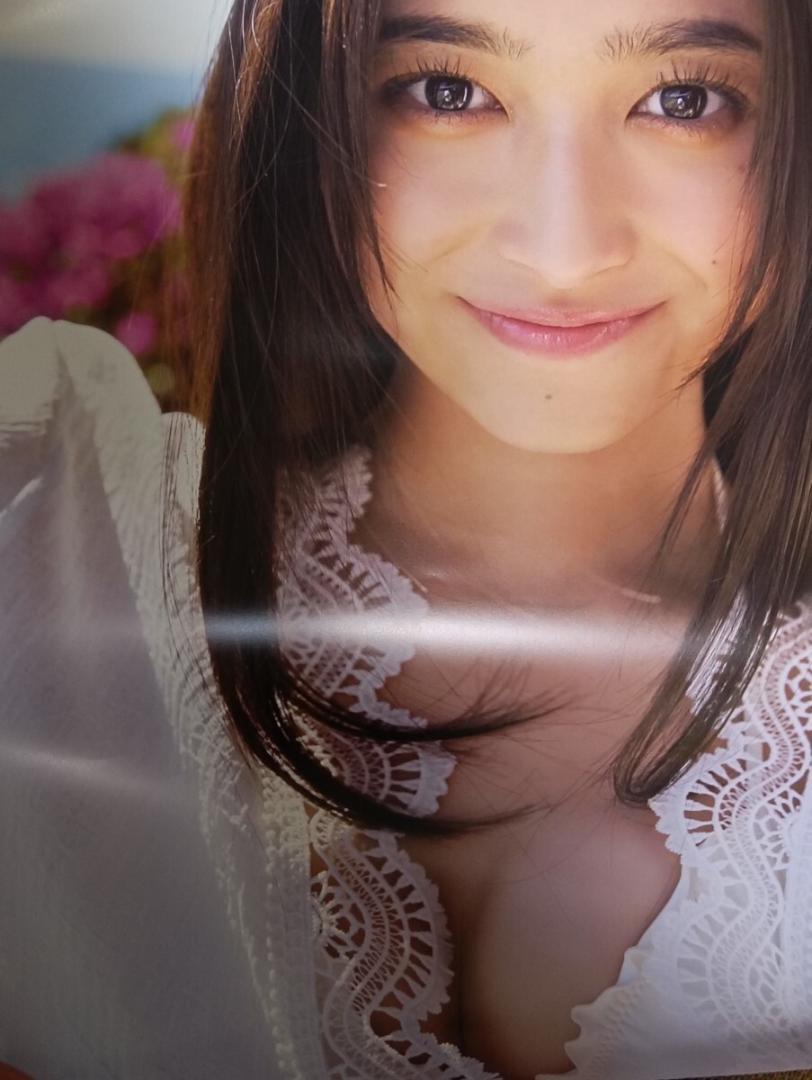 乃木坂46 井上和　ポスター 乃木坂46 井上和 写真集 誕生日記念特典 ポスター& お礼