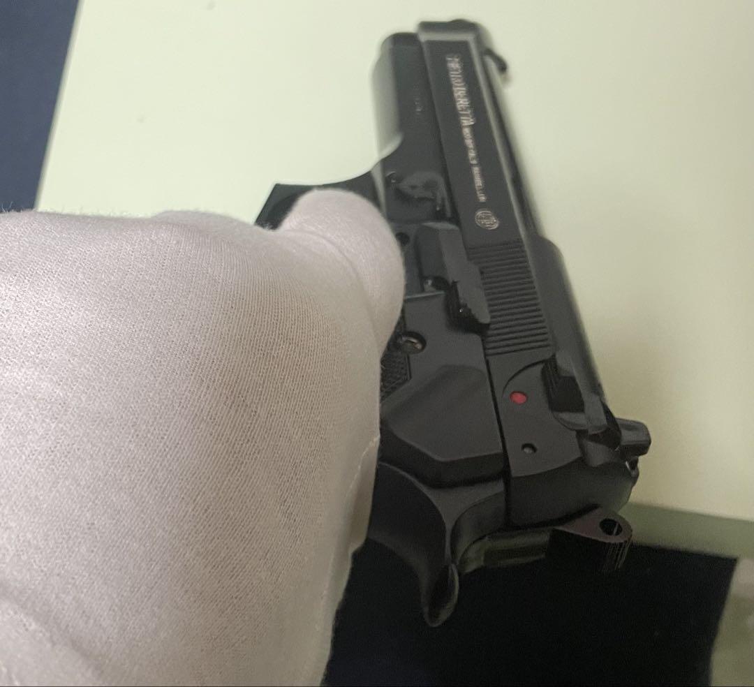 ピエトロ ベレッタ M92F モデルガン - メルカリ ピエトロ ベレッタ M92F モデルガン - メルカリ
