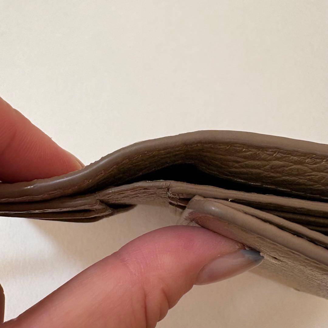 メゾンマルジェラ 4ステッチ 三つ折り財布 ベージュ