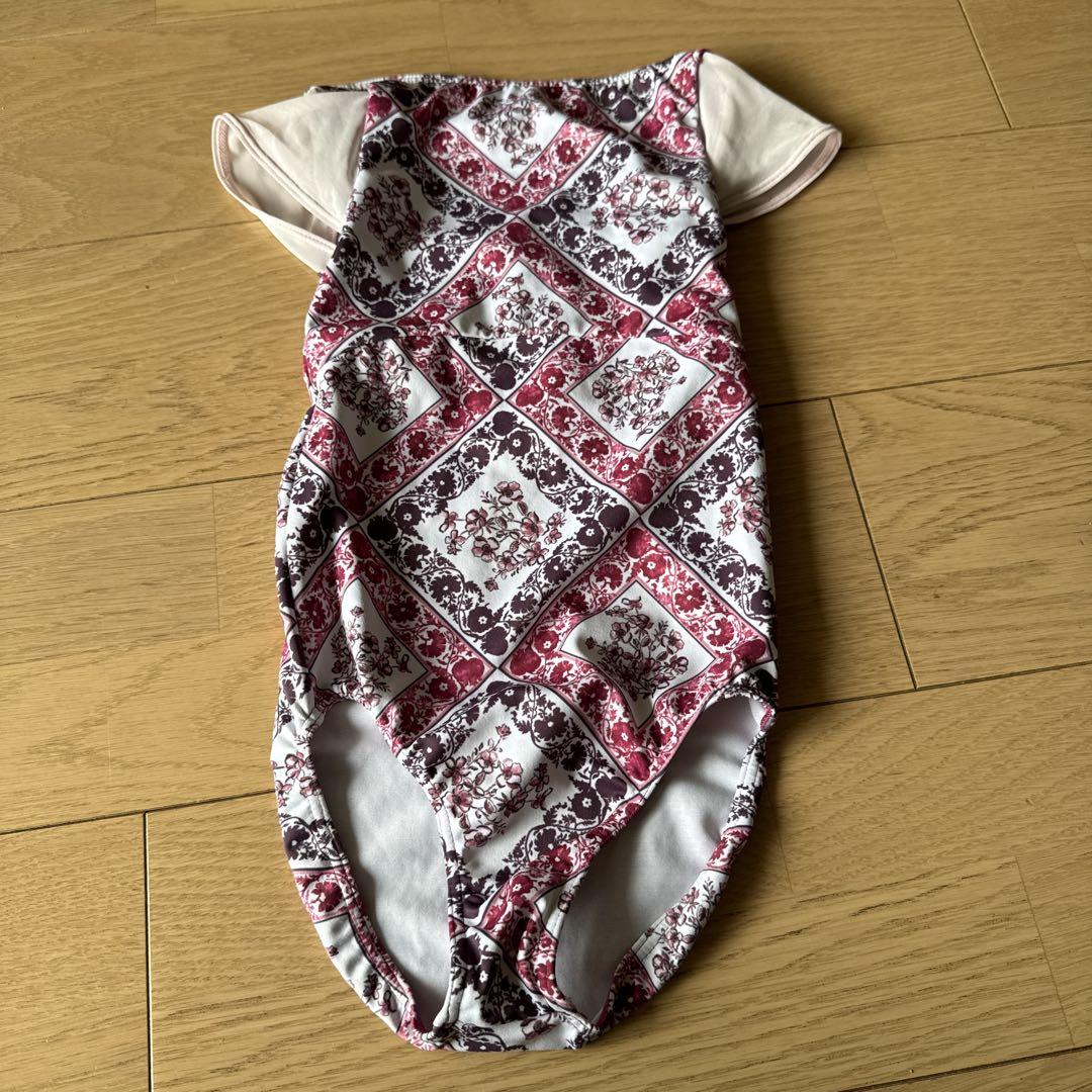 花柄半袖レオタード 120-130