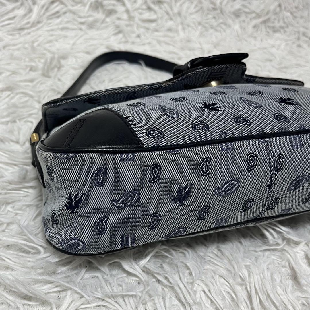 ETRO エトロ　ワンショルダー　ハンドバッグ　ネイビー　レザー　総柄　デニム調 ETRO エトロ ワンショルダー ハンドバッグ ネイビー レザー 総柄