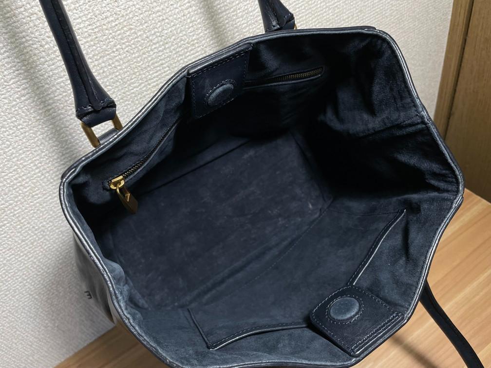 ★人気モデルです★　HIROFU ヒロフ　レザーバッグ