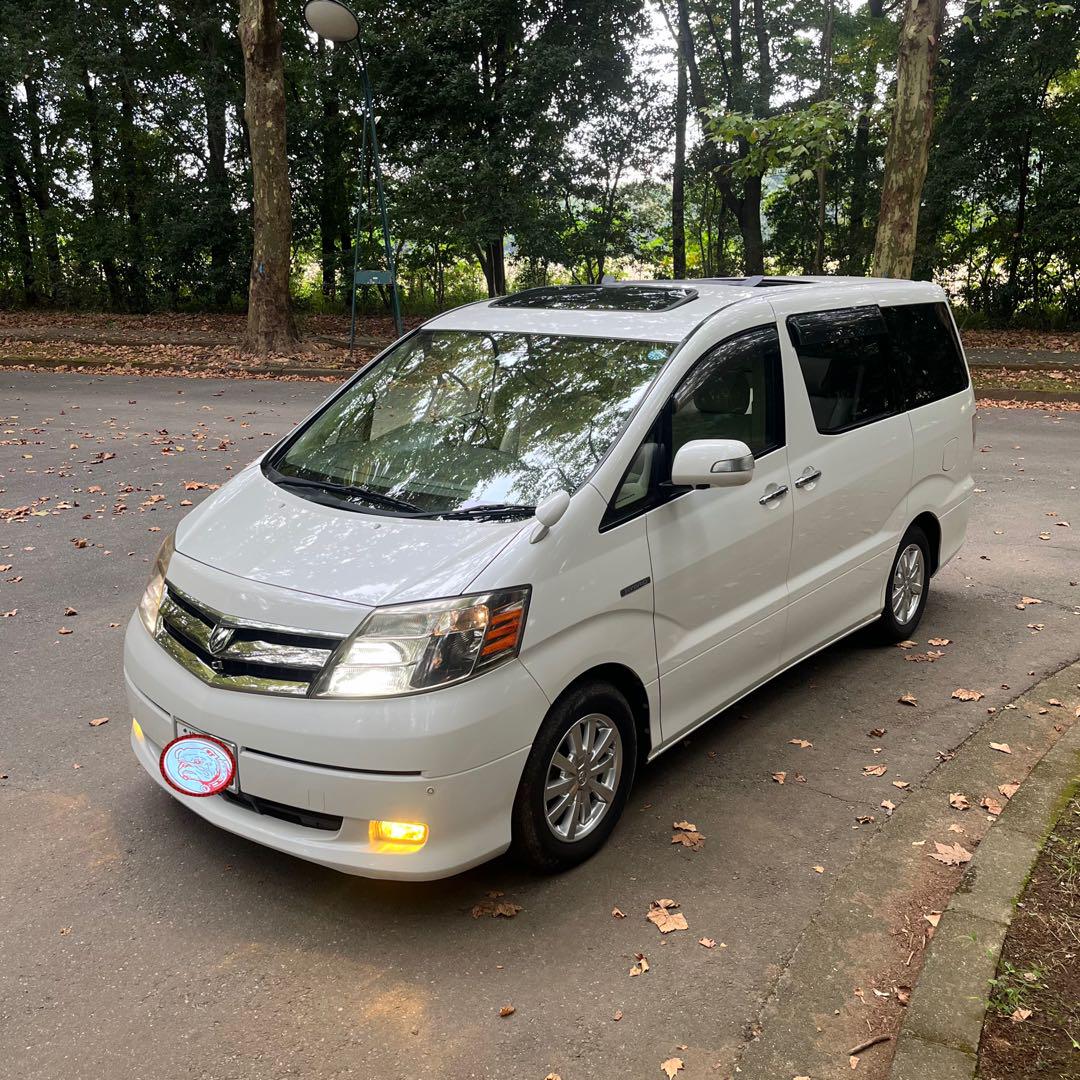 4WD アルファード　ハイブリッド　Gエディション　サンルーフ　レーダー