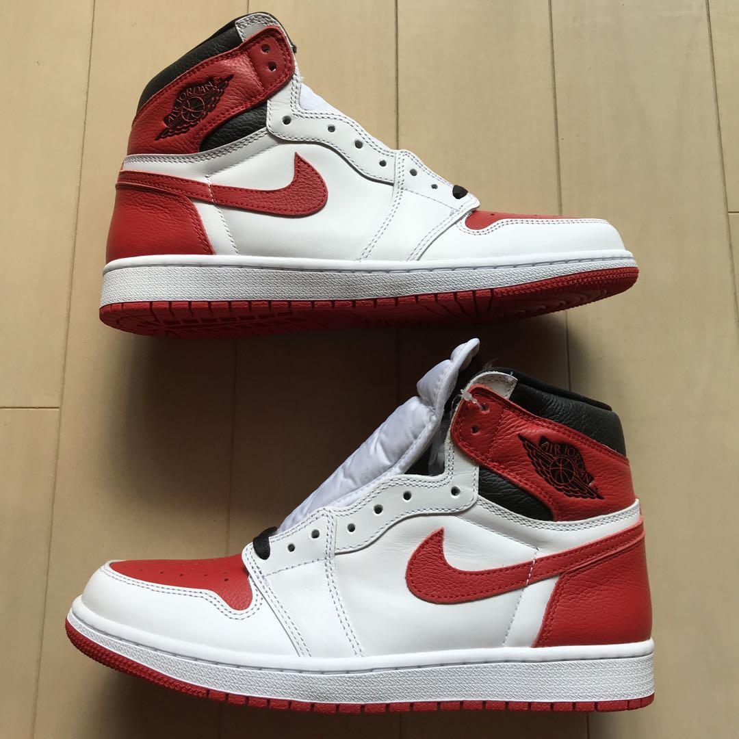 靴 NIKE Air Jordan 1 Retro High OG Heritage