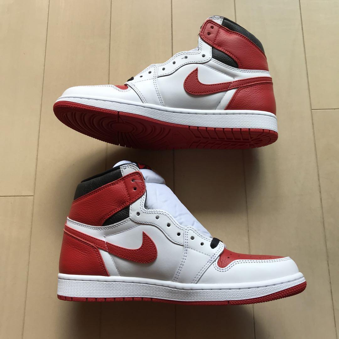 靴 NIKE Air Jordan 1 Retro High OG Heritage