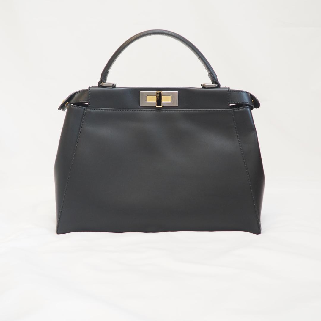 極美品 FENDI フェンディ ピーカブー レザー ブラック ハンドバッグ