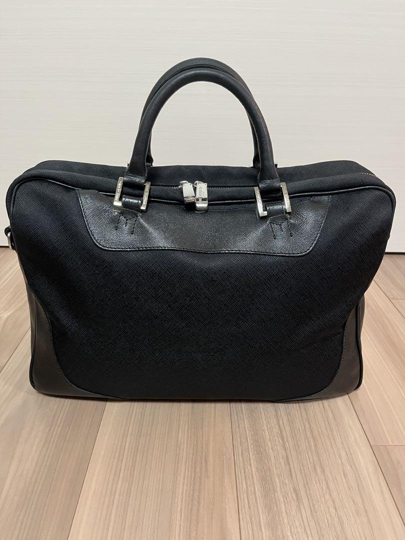 ペッレモルビダ キャピターノ　ブリーフケース　2WAY １室