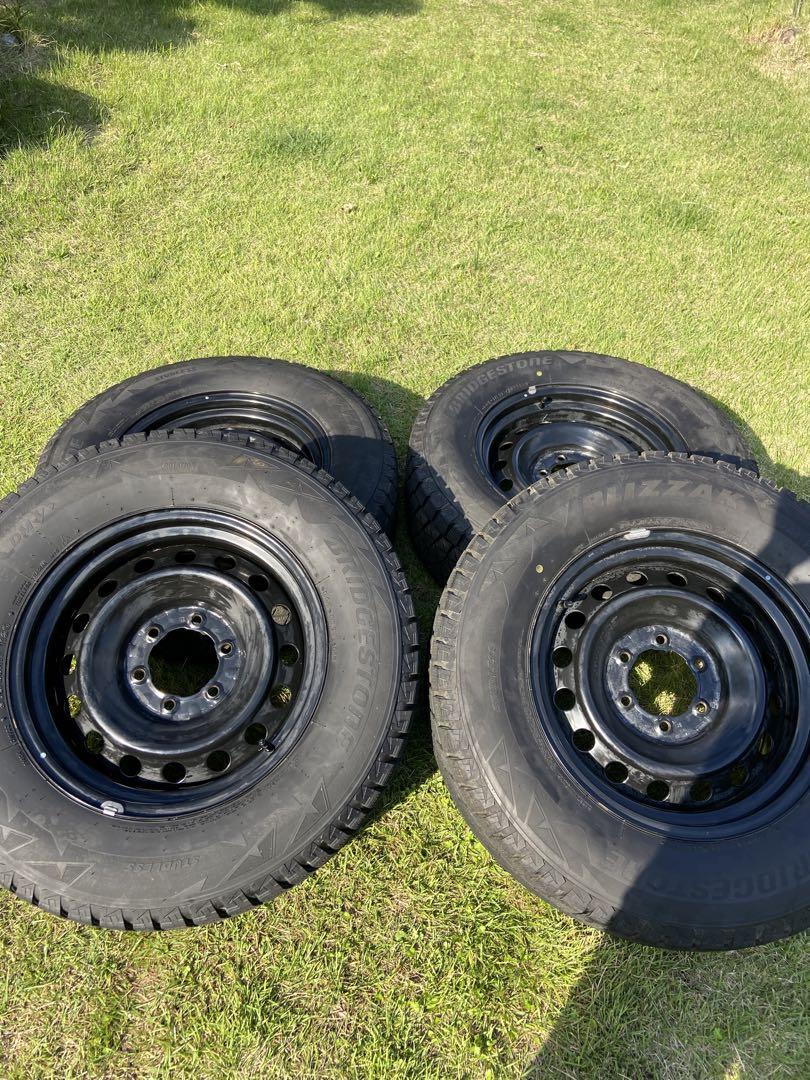 スタットレス　265/65/17 タイヤホイールセット