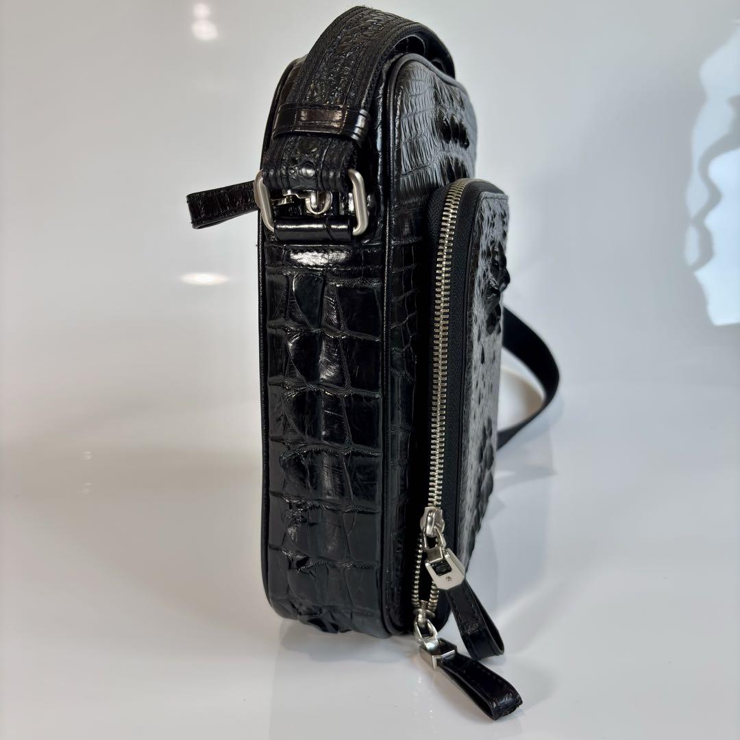 【極美品】 クロコダイル 背鰐 クラウン ショルダー 本革 黒 メンズ 高級感