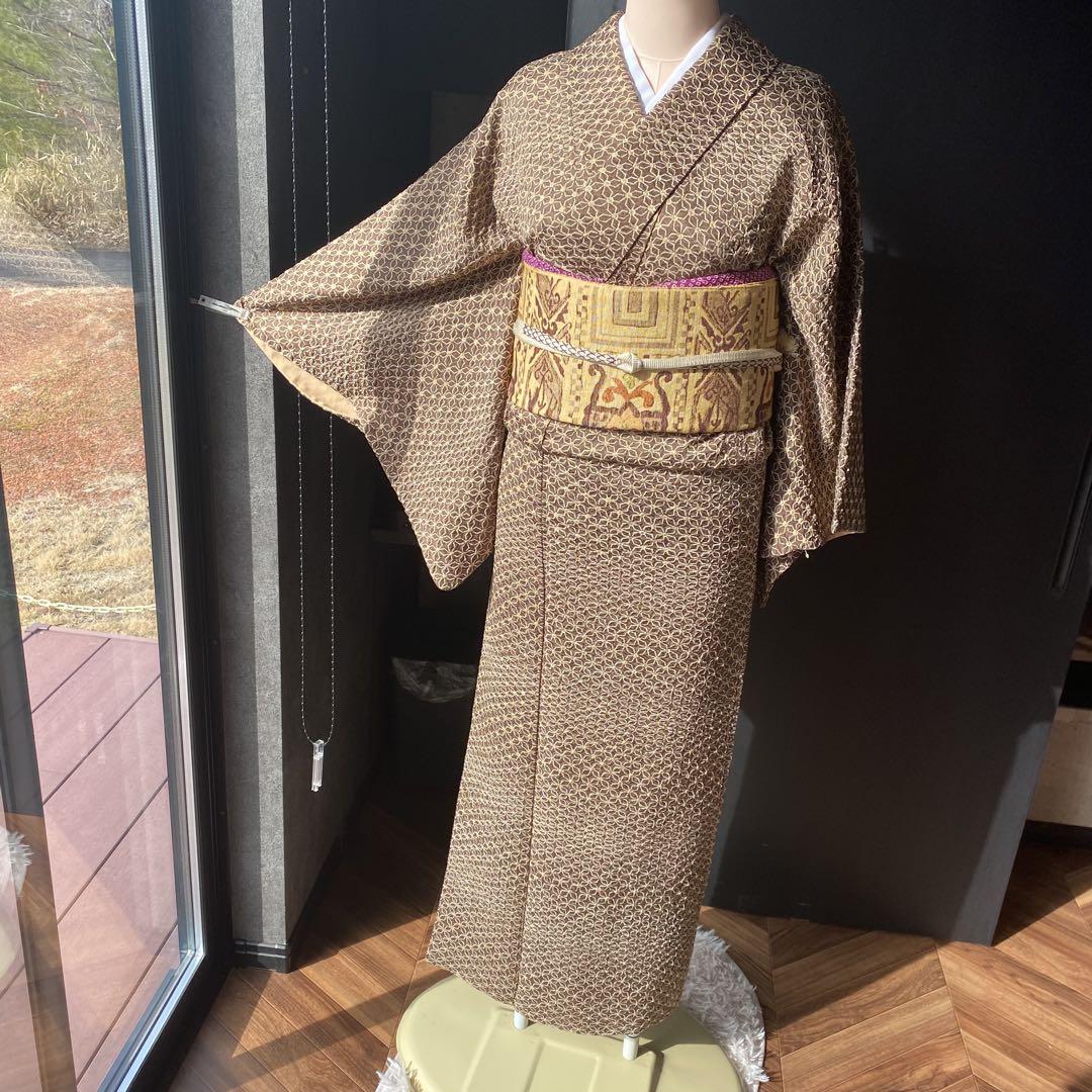 ふっくらさんに。総絞りよろけ麻の葉模様小紋美品✨ふんわり質感