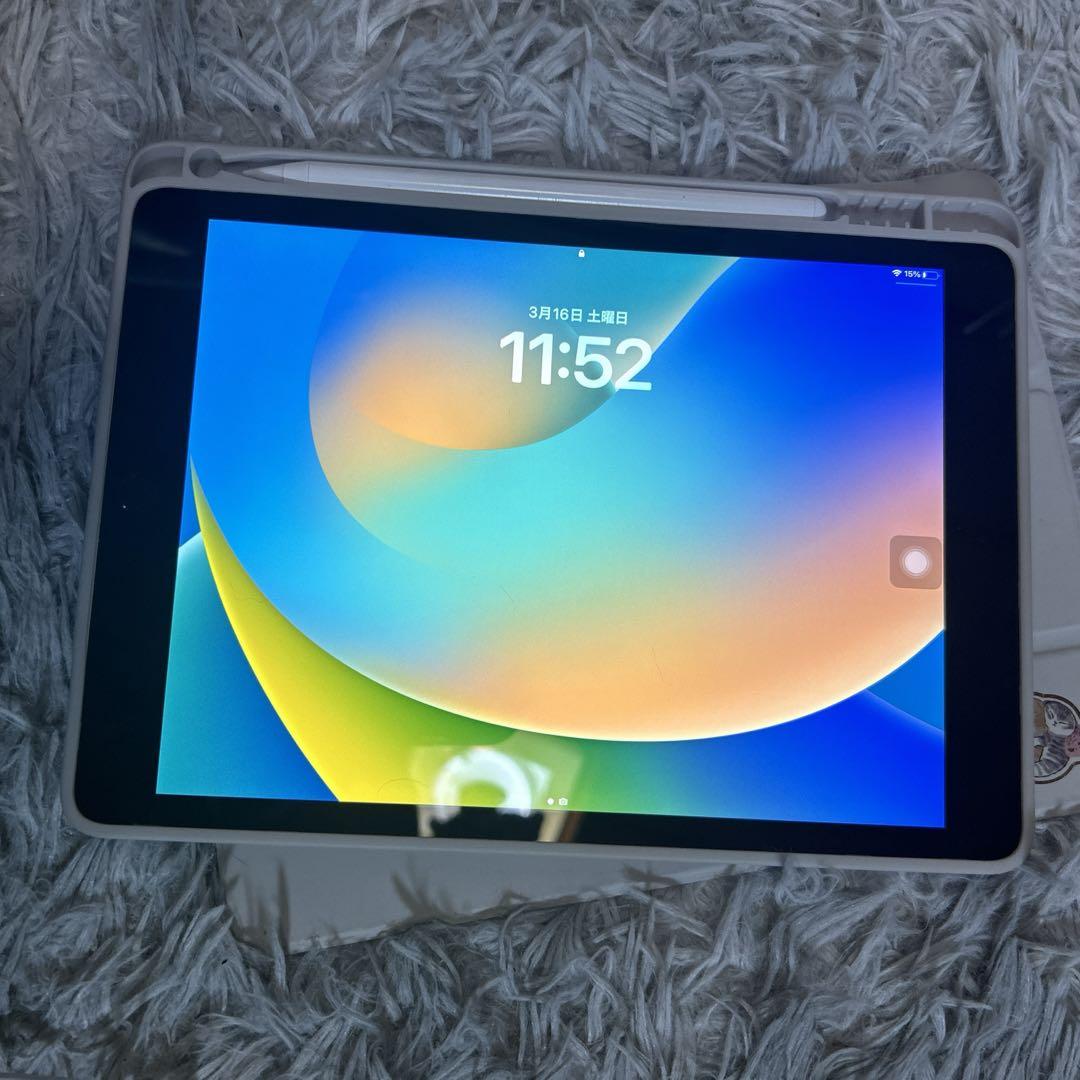 Apple iPad 第9世代 10.2型 Wi-Fiモデル　＋タッチペン