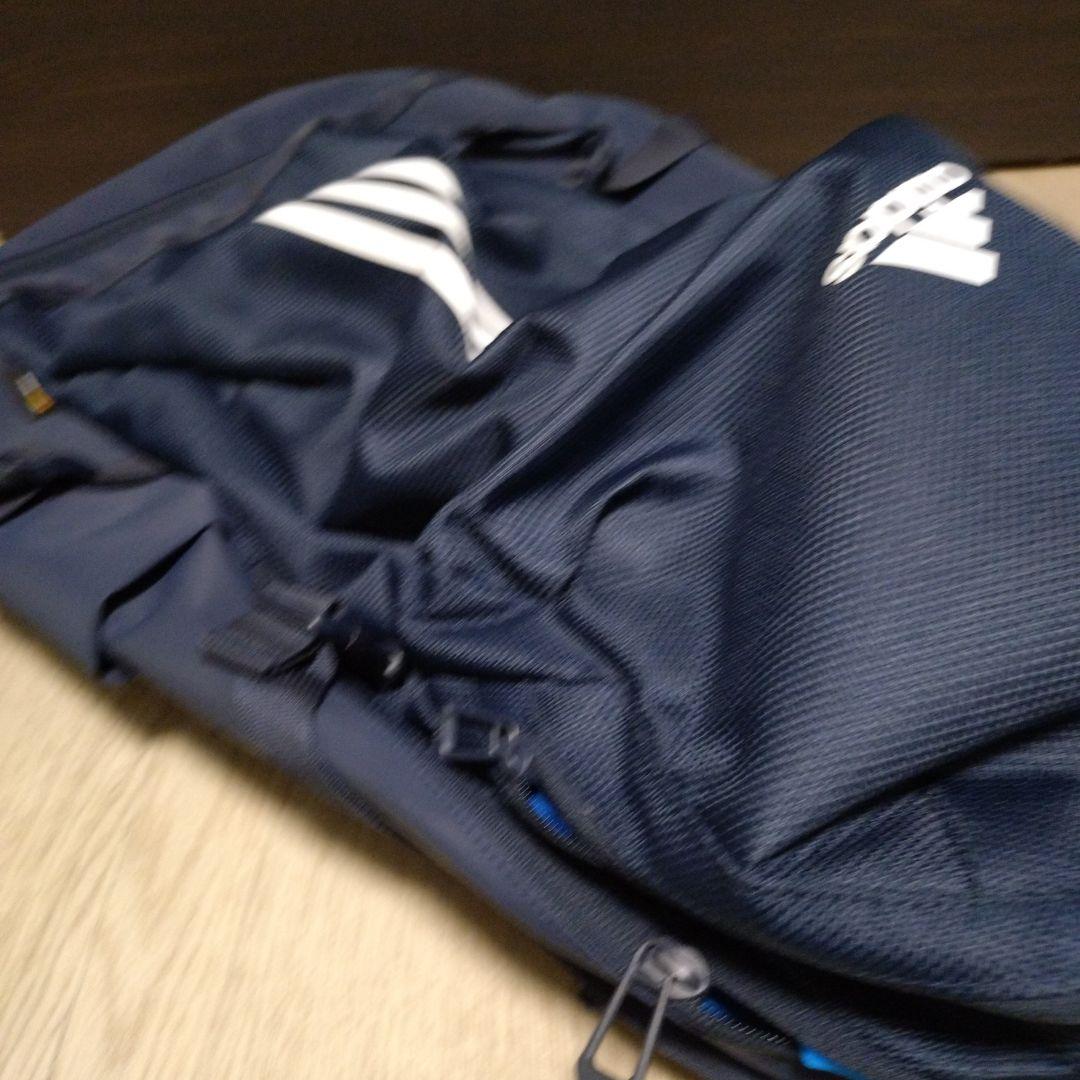 アディダス　バックパック　ネイビー　新品