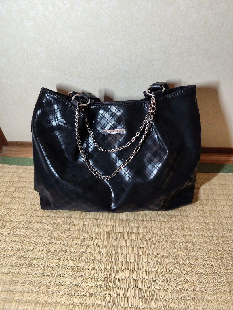 三つバッグ