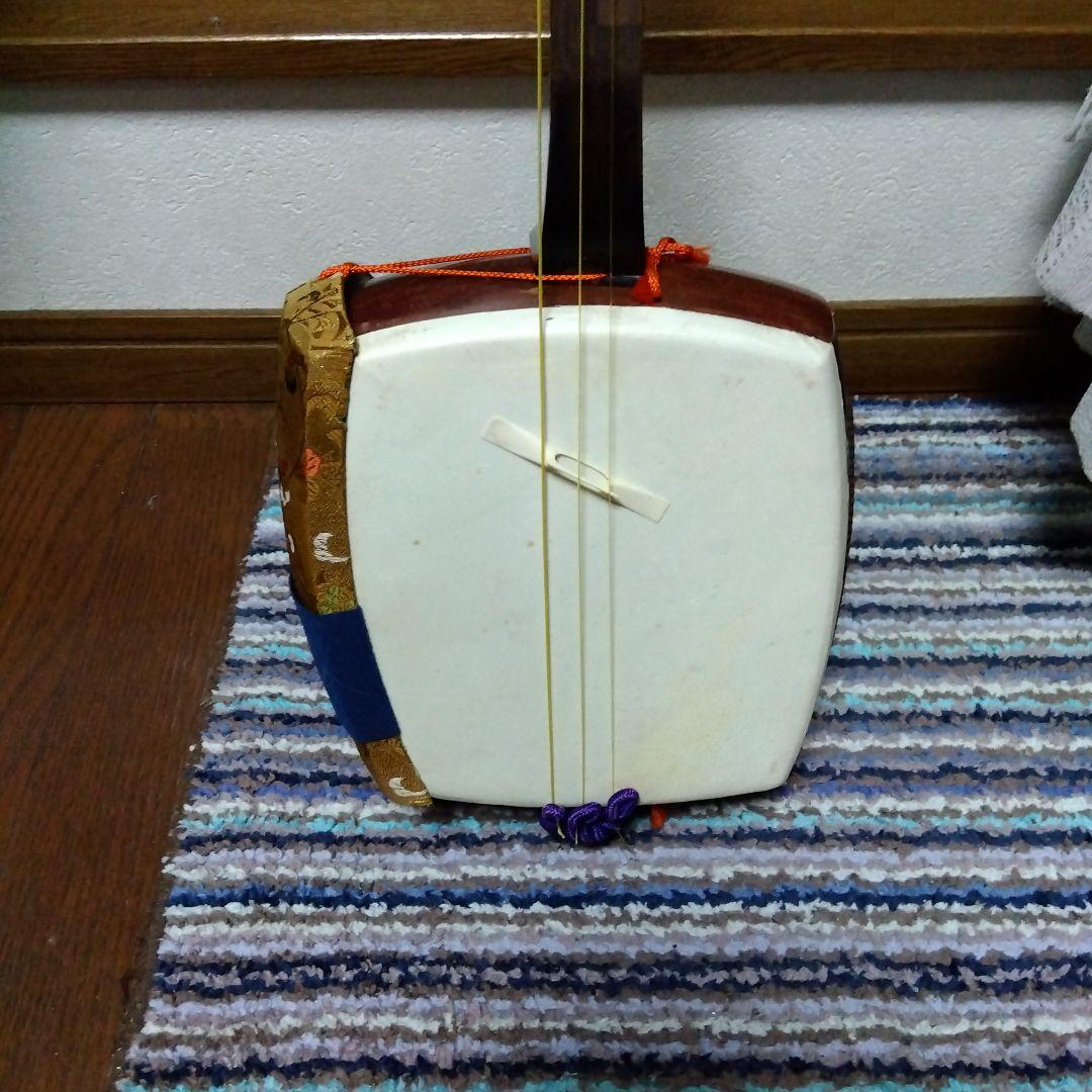 三味線（ハードケース入り）