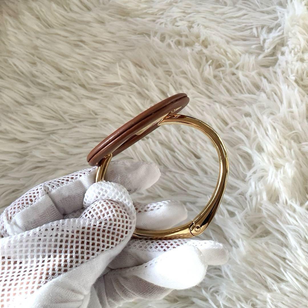 美品✨フェンディ　ロゴ　バングル