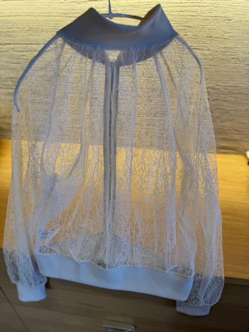 美品Yue アウター　トップス