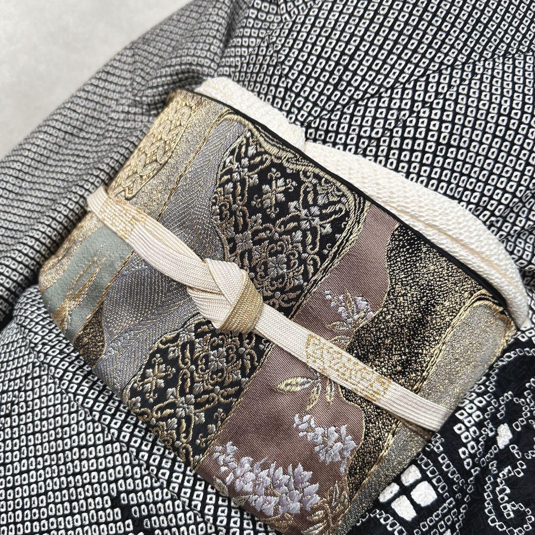 【美品】黒白の総絞り振袖・帯揚げ/帯締め/帯/襦袢セット 振袖用 帯締め帯揚げセット 黒 帯締め 帯揚げ 帯締 帯揚 総絞り