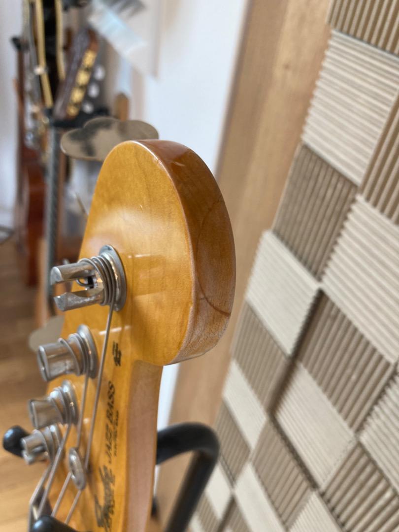 ベース Fender Jazz Bass Fretless Mod