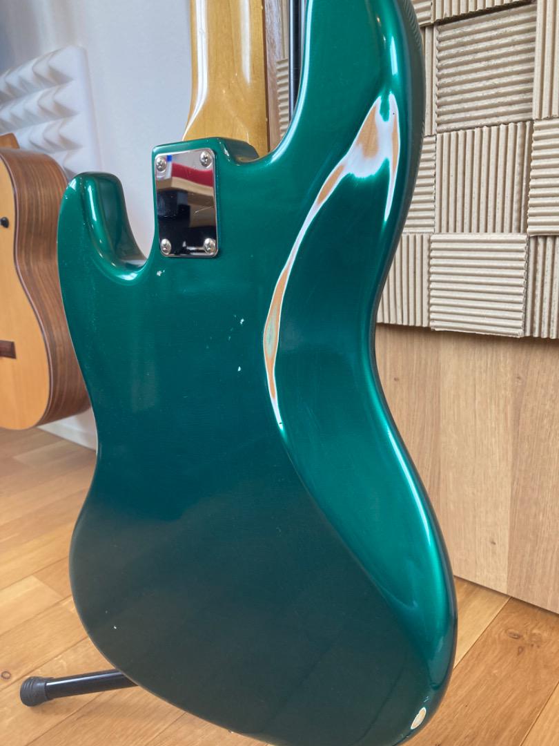 ベース Fender Jazz Bass Fretless Mod