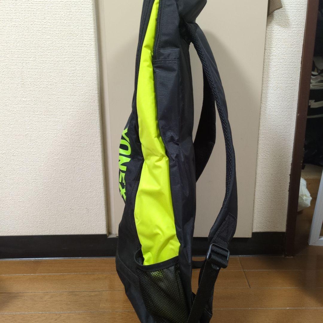 バドミントンバックとYONEXシャツ２枚グレー／黒