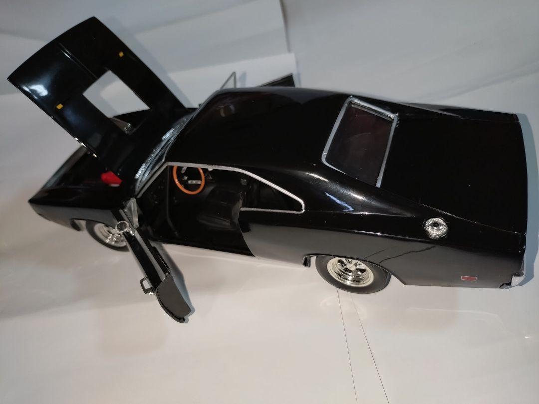 1/18 ワイルドスピード ダッジ チャージャー 新品　絶版貴重品 1/18 ワイルドスピード ダッジ チャージャー 新品 絶版貴重品