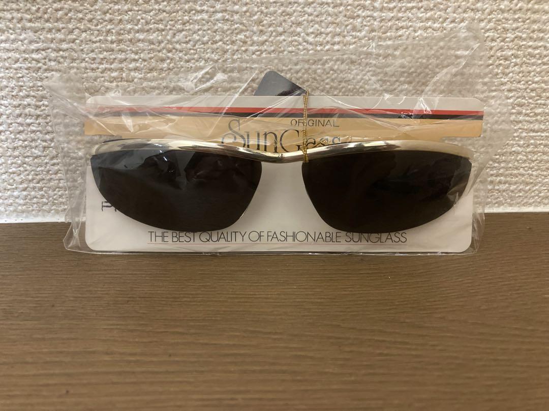 横浜銀蝿 湘南爆走族 桜井 権田タイプ キャッツアイサングラス新品未使用超美品 横浜銀蝿 湘南爆走族 桜井 権田タイプ キャッツアイサングラス