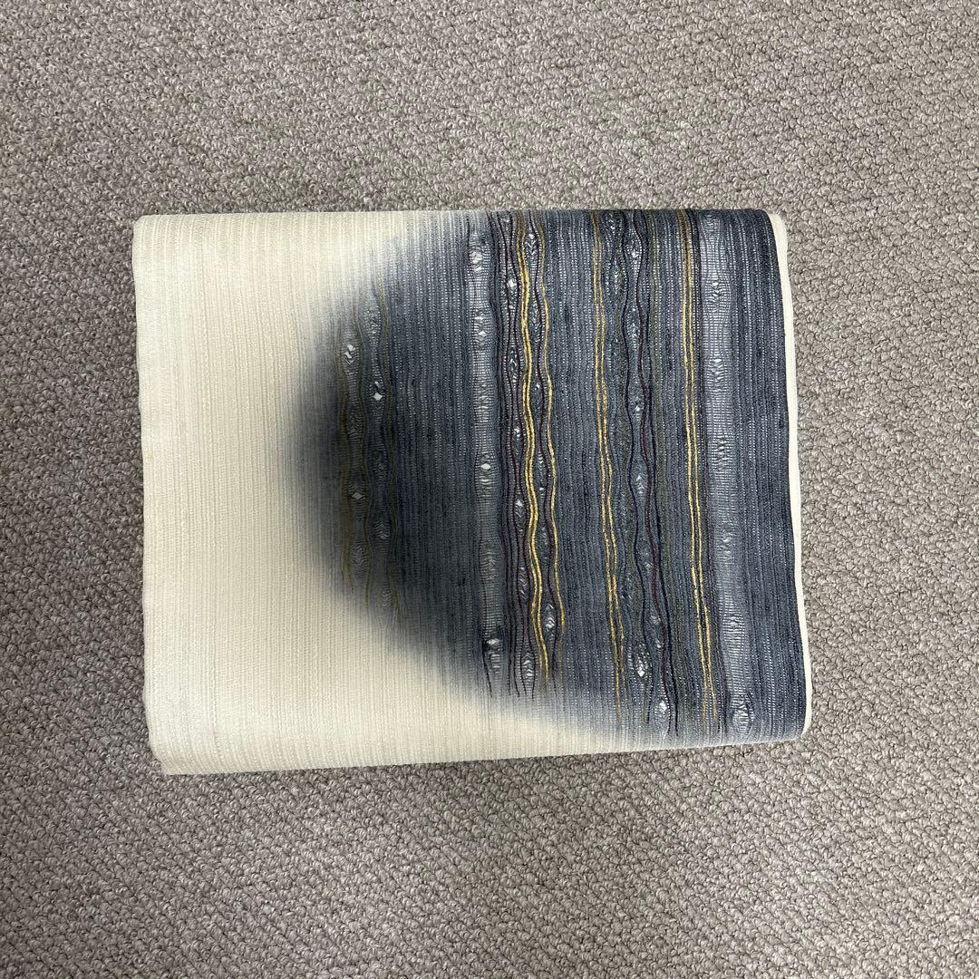 夏、単衣　洒落袋帯 櫛引