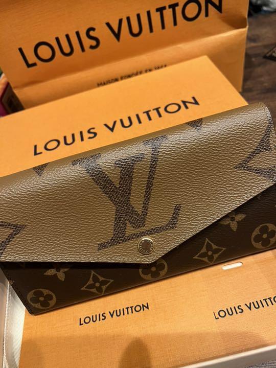 ルイヴィトン LOUIS VUITTON ポルトフォイユサラ 長財布