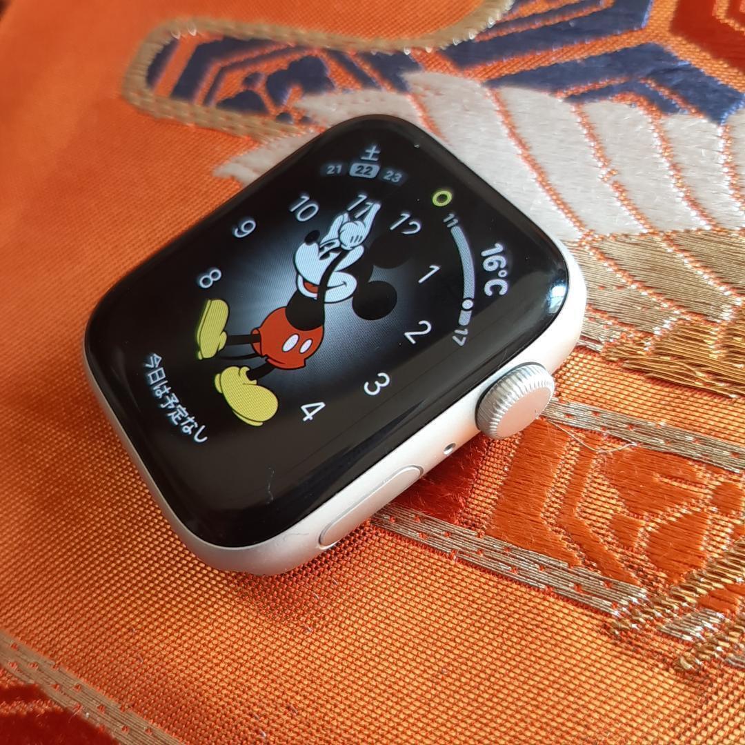 ☆箱付 Apple Watch SE 44mm ☆ アルミ アップルウォッチ