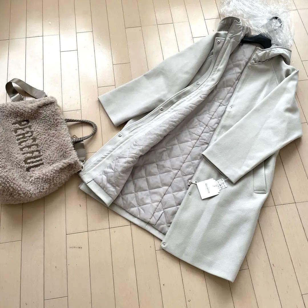 ページ限定saleベージュ♡ 新品定価３５０００円♡フード付ロングコート♡送料込