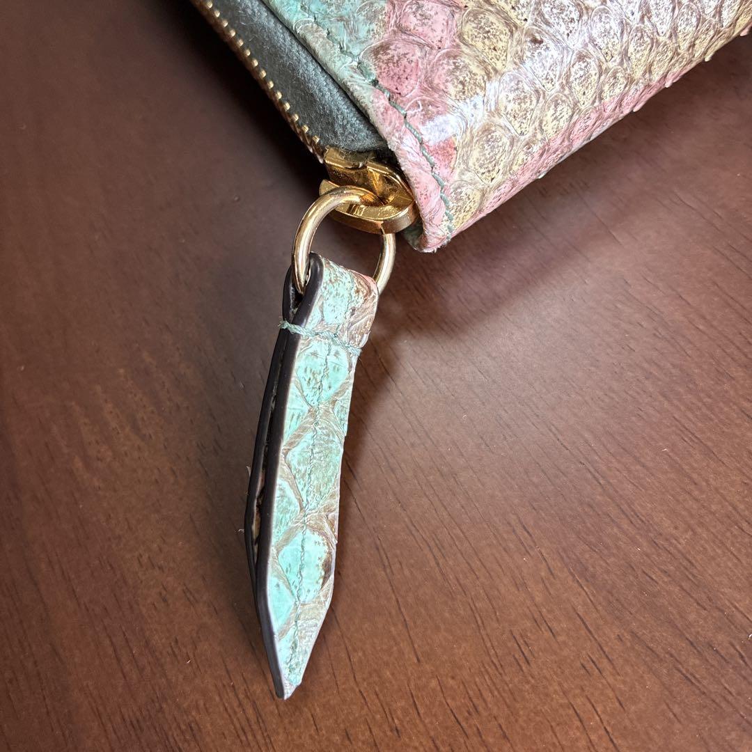 GUCCI グッチ財布　長財布　ヘビ柄 本革　レザー　マルチカラー