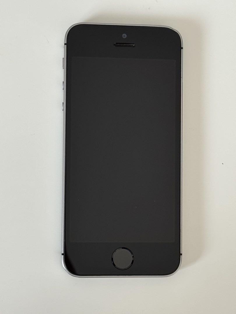 iPhone SE 第一世代 スペースグレイ 128GB SIMロック解除済