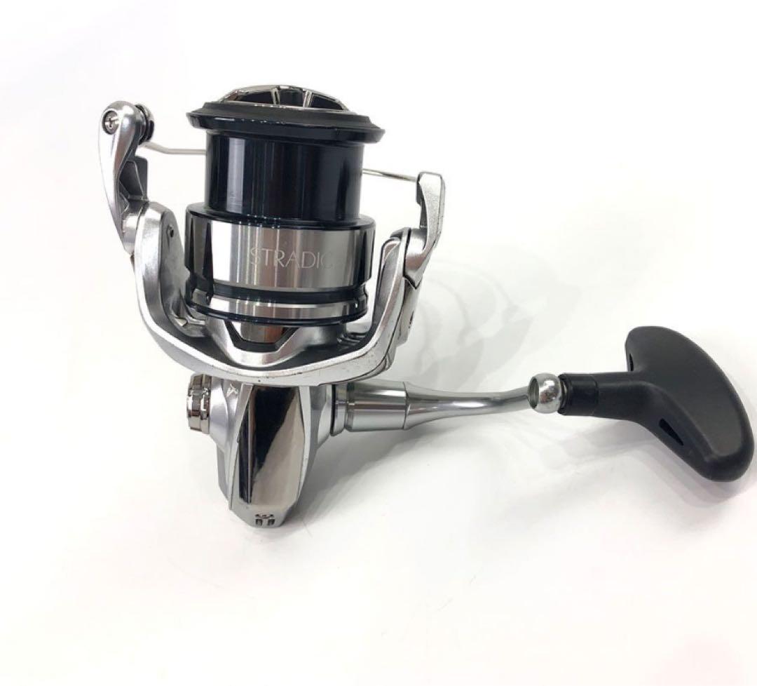 【美品】シマノ 19 ストラディック4000MHG STRADIC リール