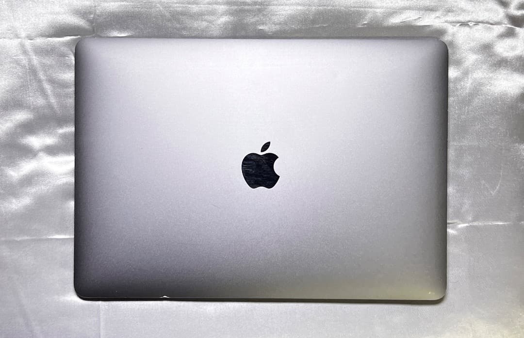 MacBook Pro (13-inch, 2017, ポートx 2) MacBook Pro (13-inch, 2017, ポートx 2)